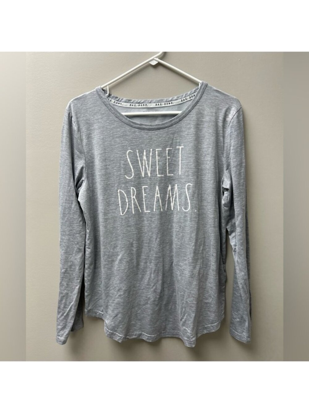 Rae Dunn Women’s Grey “Sweet Dreams” Pyjama‎ Top